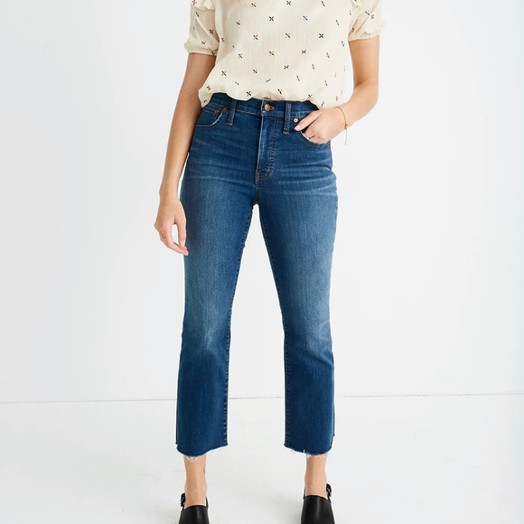 Madewell Tall Cali Demi-Boot Jeans in Preston Wash: Raw-Hem Edition - 37 T - Picture 4 of 5